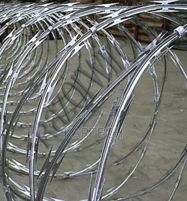 Galvanized High Security 10 Meters Razor Wire - main view