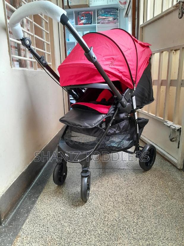 Reversible Handle Stroller * Reversible Handle Stroller