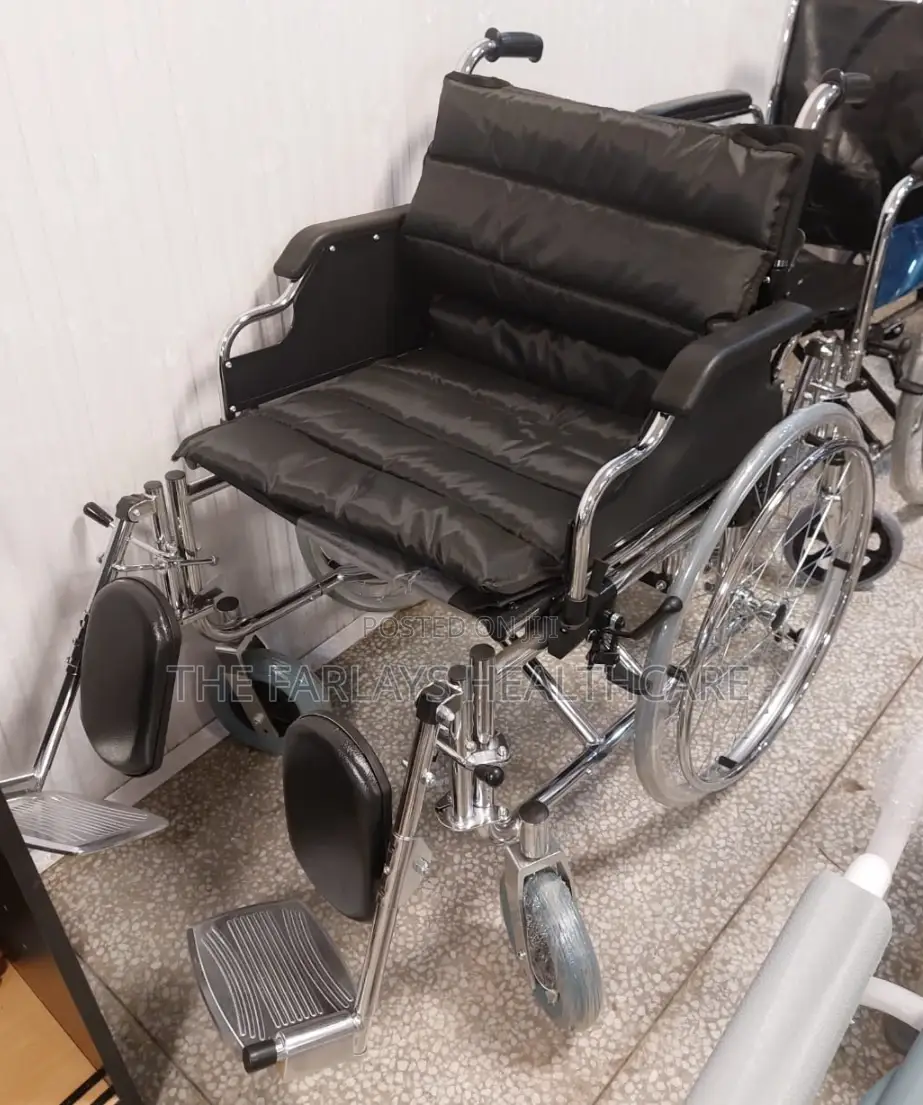 Wheelchair / Extra Wide Wheel Chair / Extra Strong