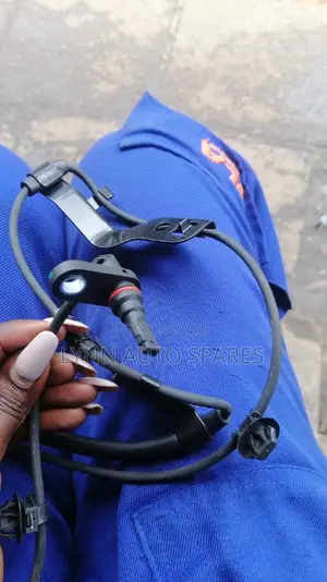 Toyota Hilux Revo Complete Abs Sensor