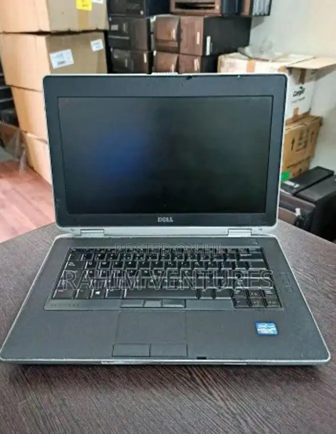 Laptop Dell Latitude E6530 4GB Intel Core I5 HDD 500GB