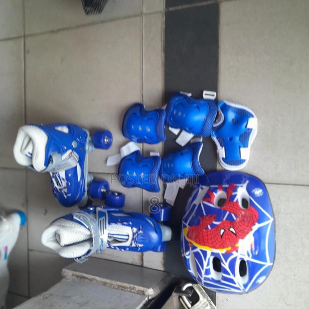 Full Set Kids Quad Skate Shoes