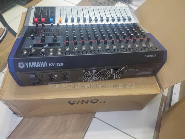 Yamaha 12 Channel Powered Pro Mixer - main view