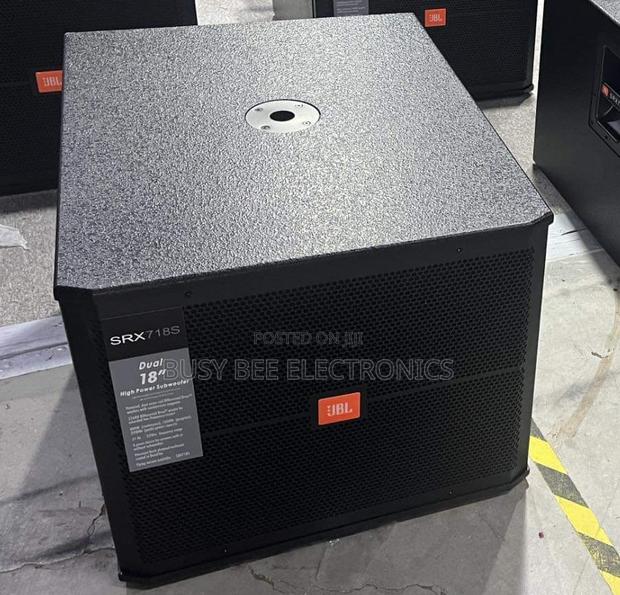 High Power Subwoofer SRX 718 - main view
