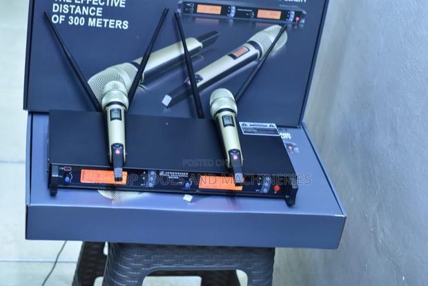 Sennheiser SKM 9000 Professional Wireless Microphone - main view