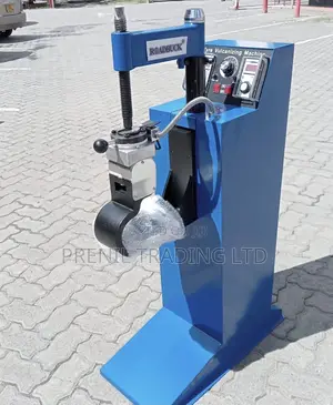 Tyre Vulcanizer Machine