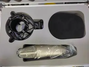 Behringer B1 Studio Microphone