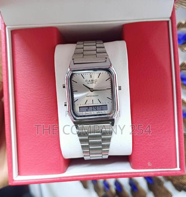 Casio DualtimeAnalogue and Digital Display - main view