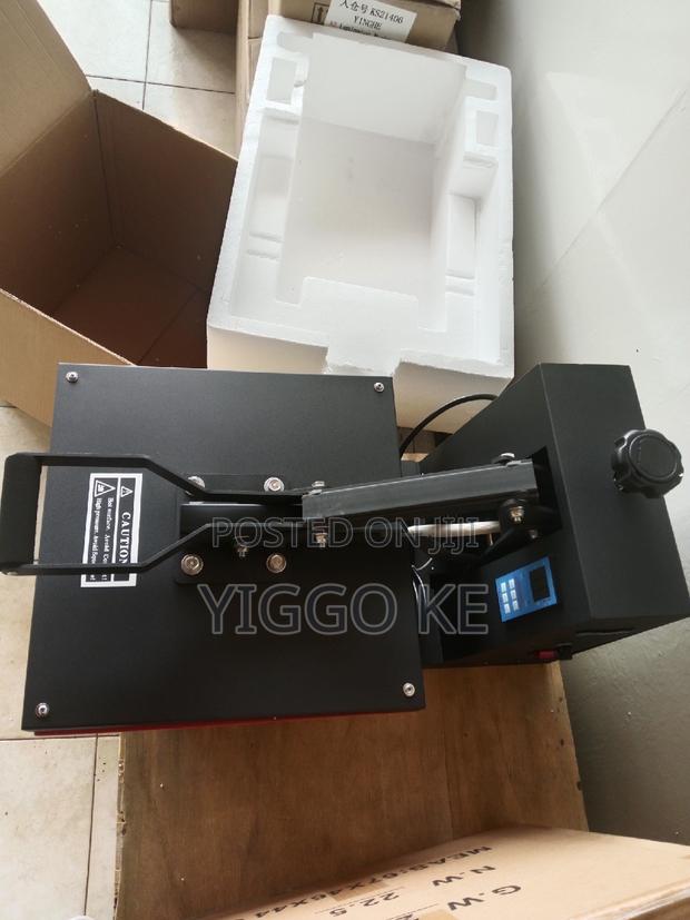 Offer! Offer!Offer! 38 by 38cm A3 Size Heatpress Machine - thumbnail 2