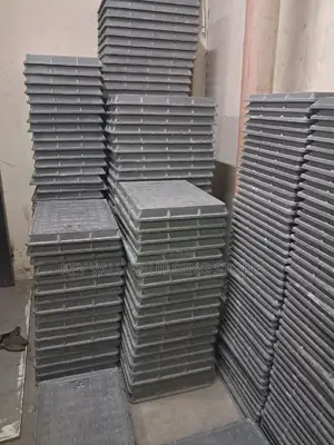 Manhole Covers (18×24)