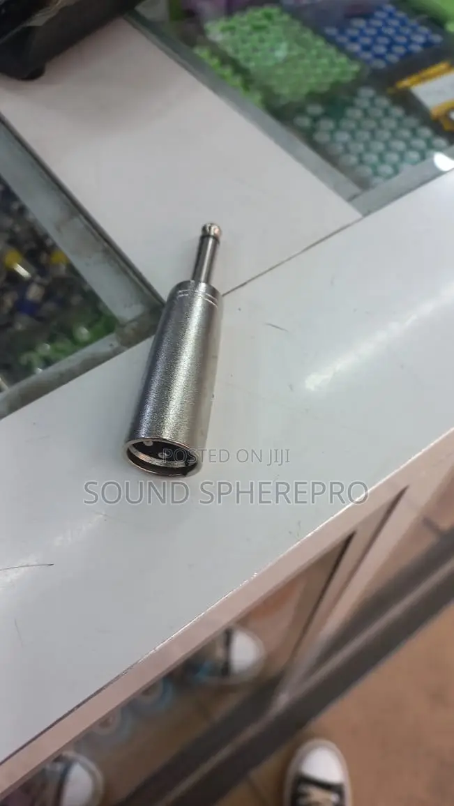 Jack-Male Converter Adapter