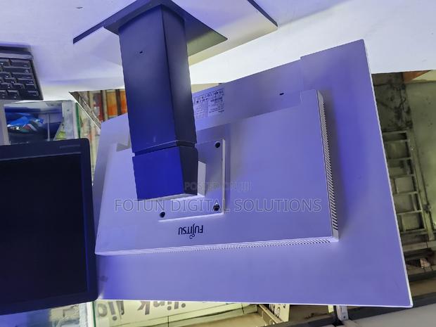 24 Inch Fujitsu Screen Monitor - thumbnail 3