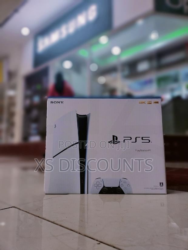 Playstation 5 Slim Console:: ::PS5 Slim - main view