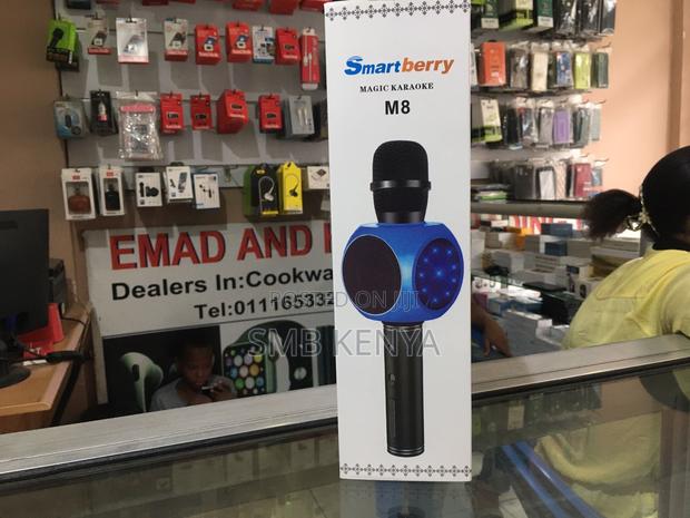 M8 Bluetooth Karaoke Microphone - main view