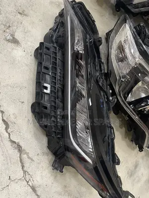 Toyota Harrier 2023 Headlight(Non Led )