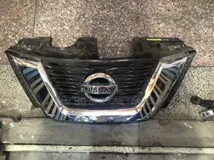 Nissan Xtrail Nt36 2018 Front Grill
