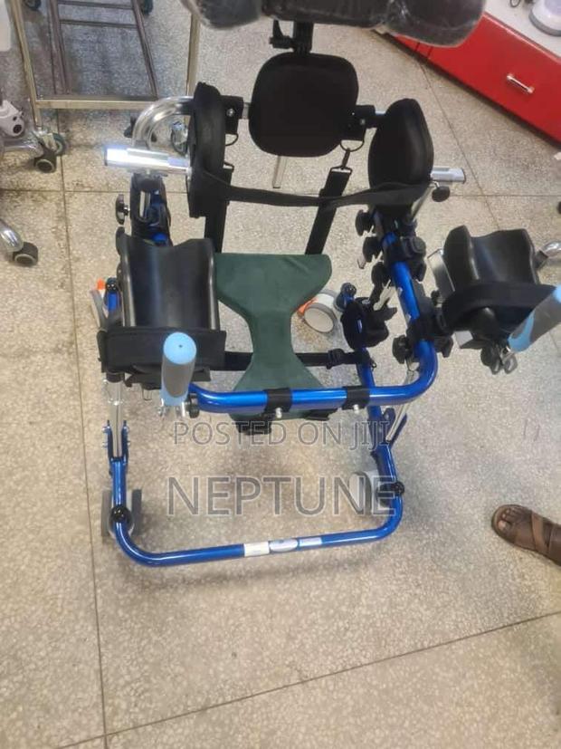 Cerebral Palsey Stand/ Cp Walker