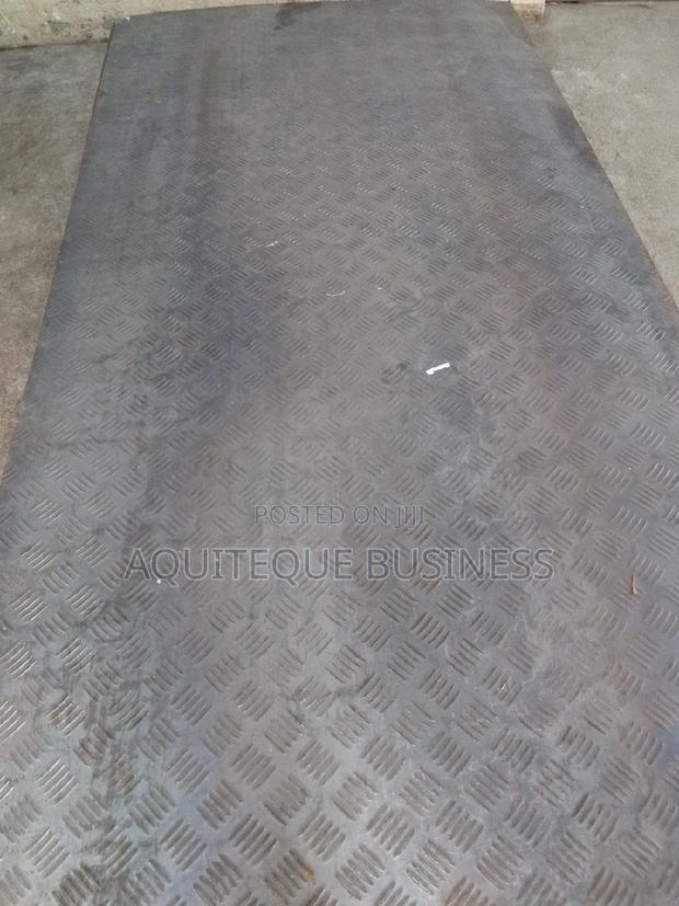 Chequered Plates of 1.85 Thickness
