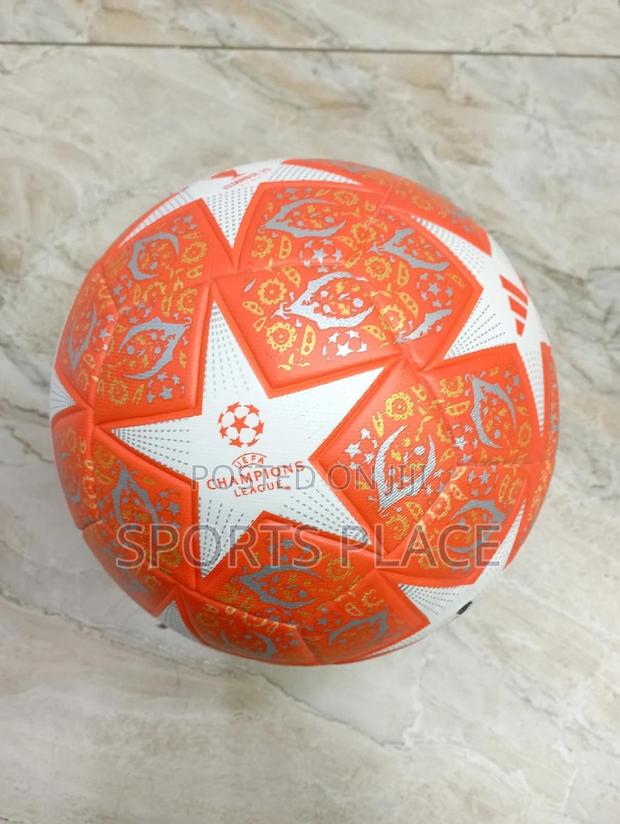 Istanbul Final Champions League Ball - main view