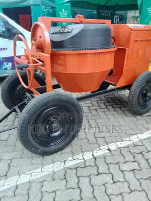 Esquire Mixer 500 Litres Available