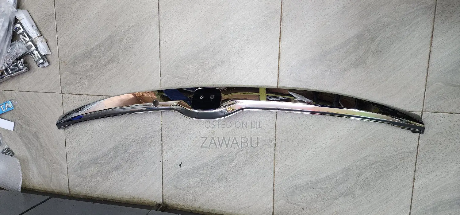 Hond Fit Hybrid Boot Handle Chrome 2015