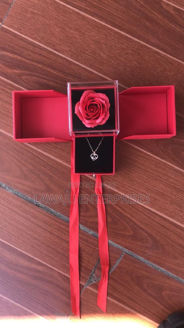 Preserved Rose Gift Set for Her - main view