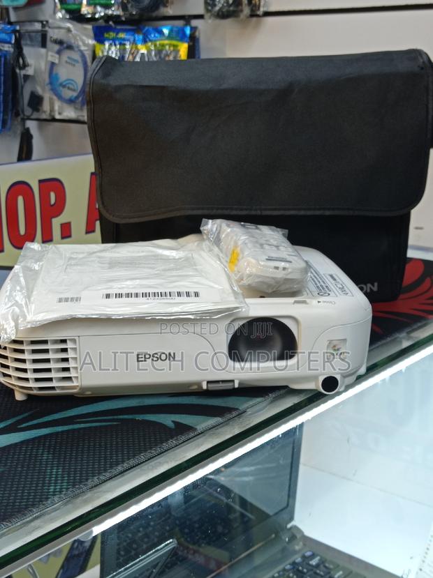 Epson Projector Eb-S02h - thumbnail 7