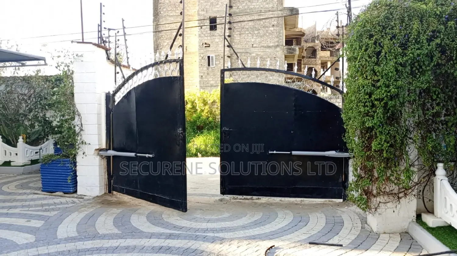 Gate Motor Centurion Vantage 500 Smart Swing Gate