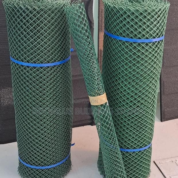 Plastic Chicken Mesh 20mm