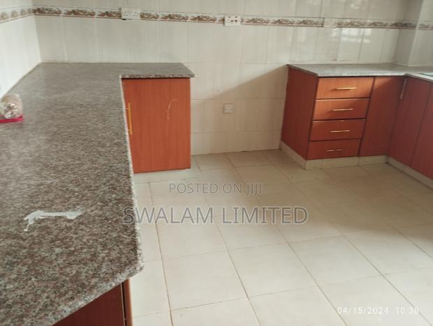 5bdrm Mansion in Kitengela for rent - thumbnail 8