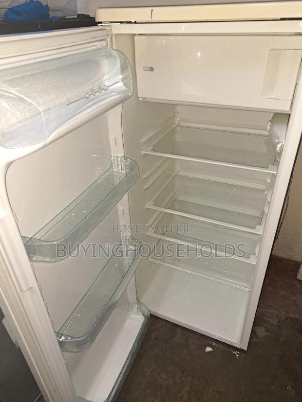 Zanussi Ex Uk 190L Fridge - thumbnail 7