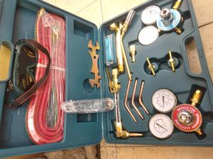 Ideal Gas Weldin Accessories Acetylene Oxygen Regulator. - thumbnail 2