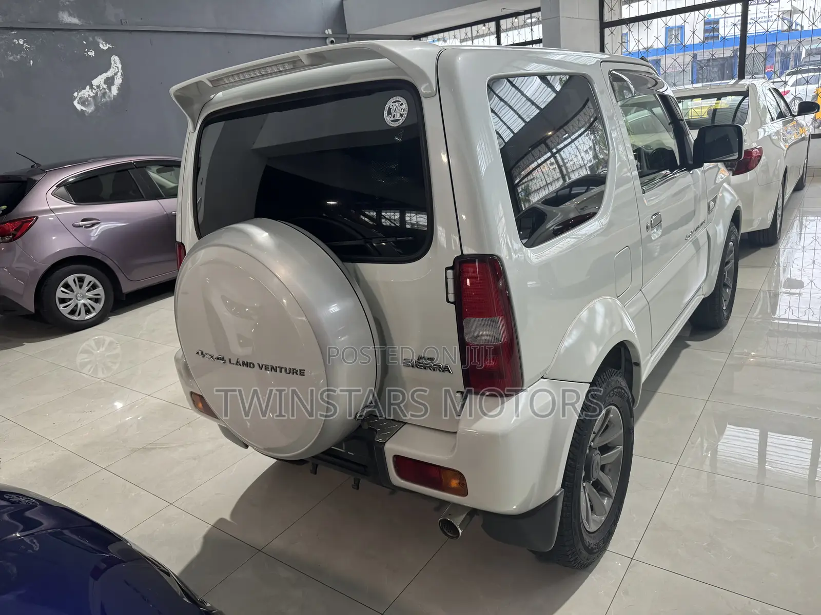 Suzuki Jimny 2017 White