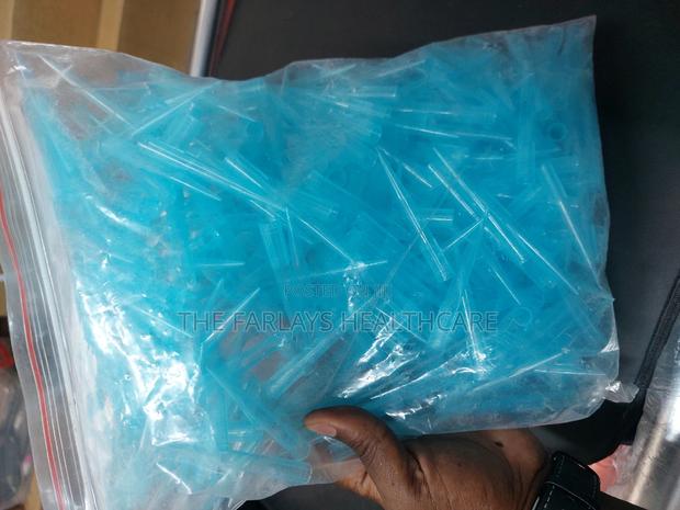 Blue Pippete Tips Upto 1000microlitres.