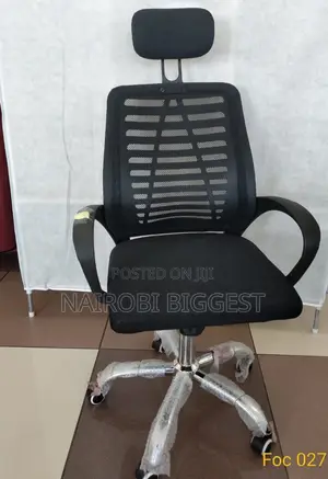 Black Office Chair With Headrest