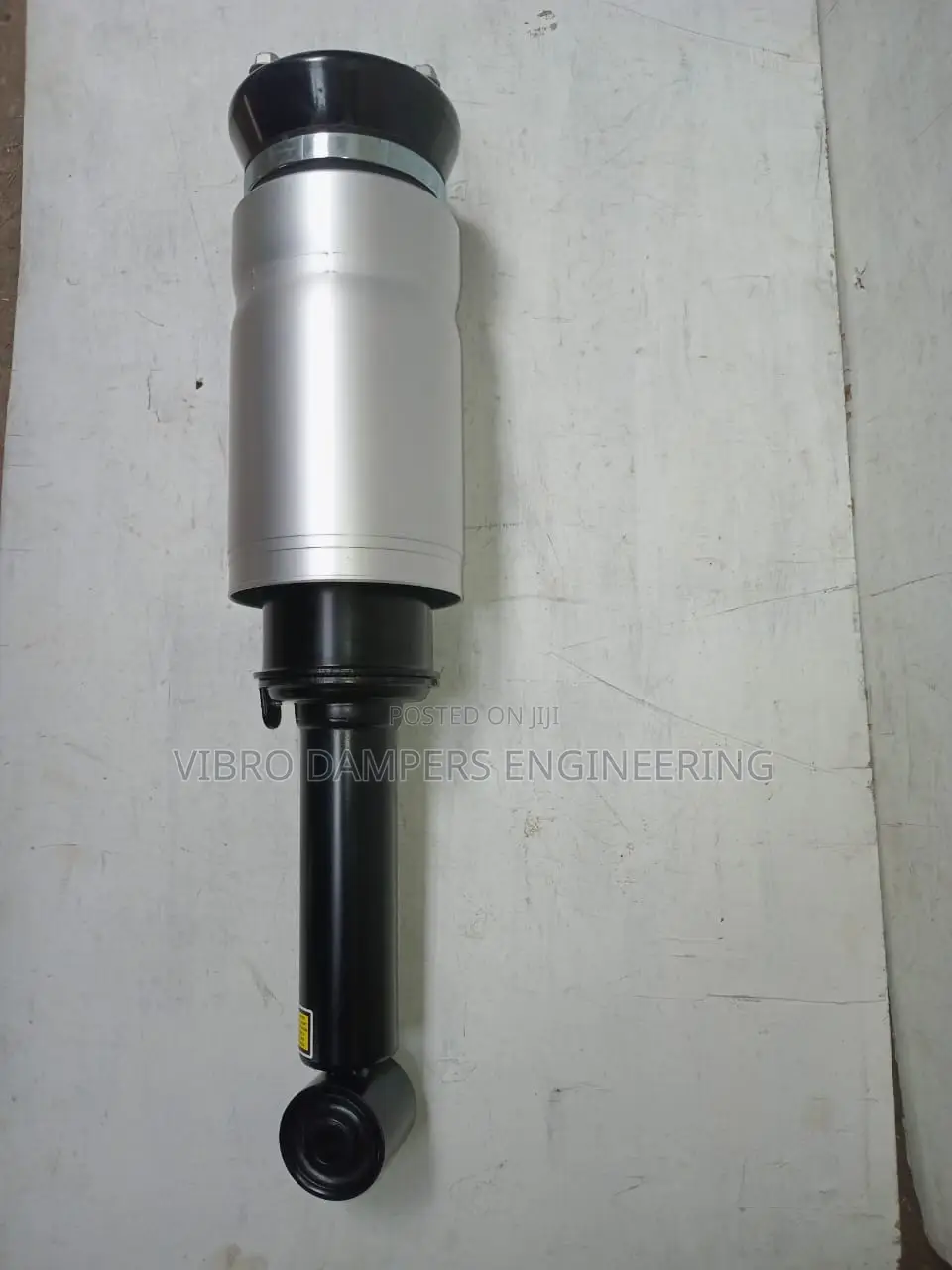 Land Rover Discovery 3,4 Front Air Suspension Shock Absorber