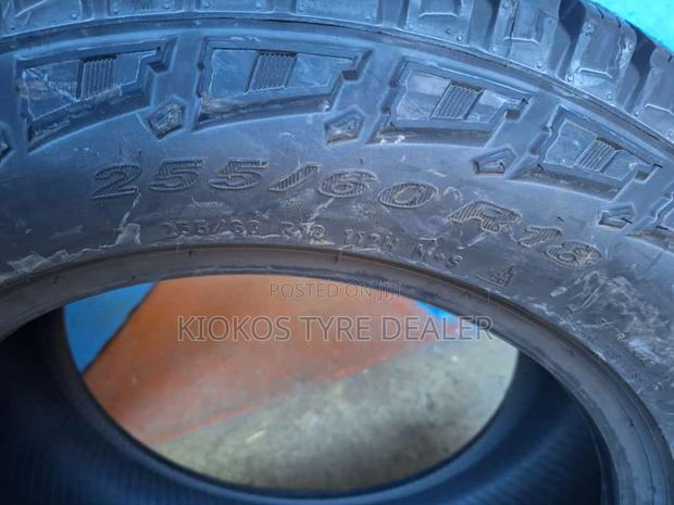 255/60r18 Pirreli Tire - thumbnail 2