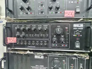 Ahuja SSA10000 Amplifier (1350watts)