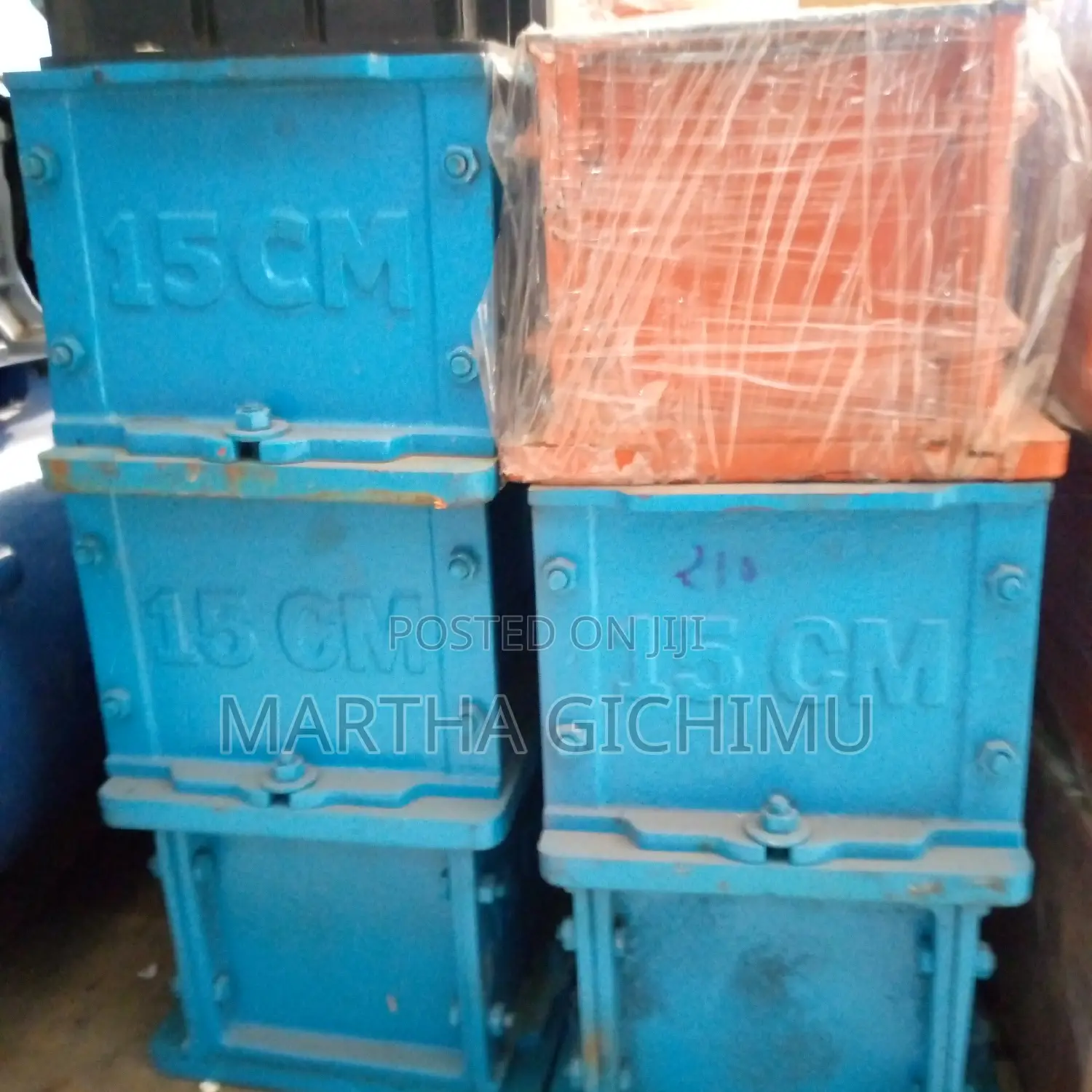 Testing Moulds