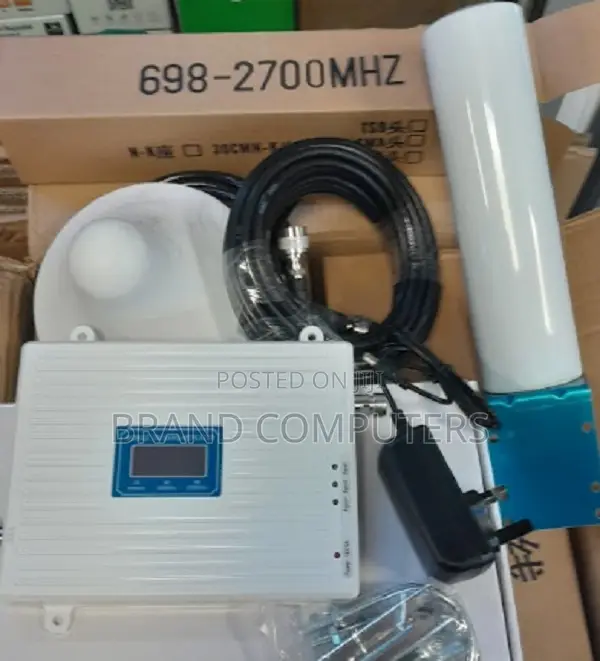 GSM Tri Band Network Signal Booster//Gsm Signal Booster