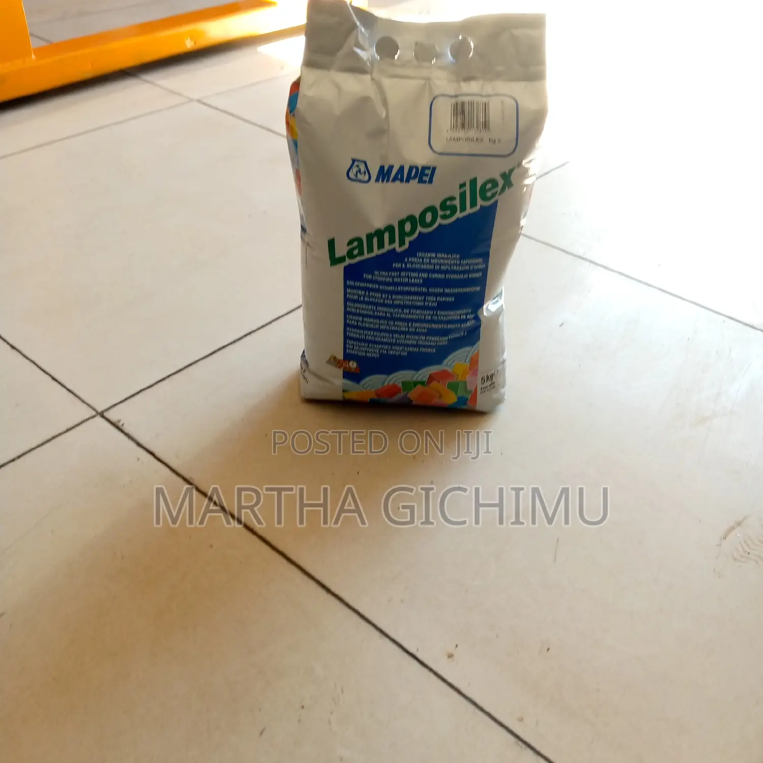 Mapei Fast Setting Water Plug and Epoxy Adhesive