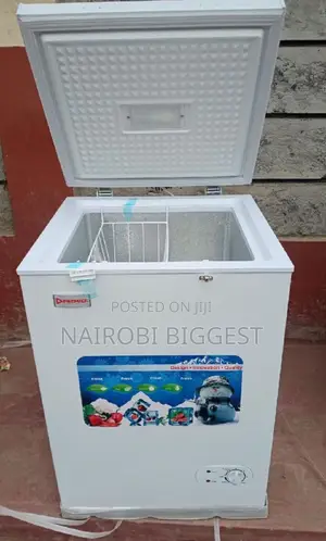 Premier 100 Litres Deep Freezer