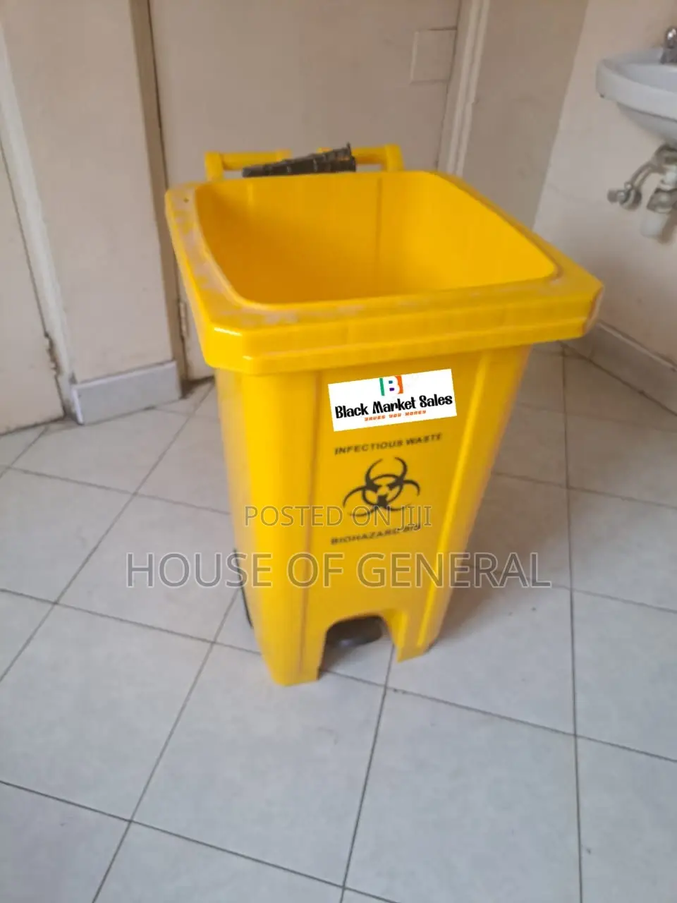 100ltrs Yellow Garbage Bin With Wheels