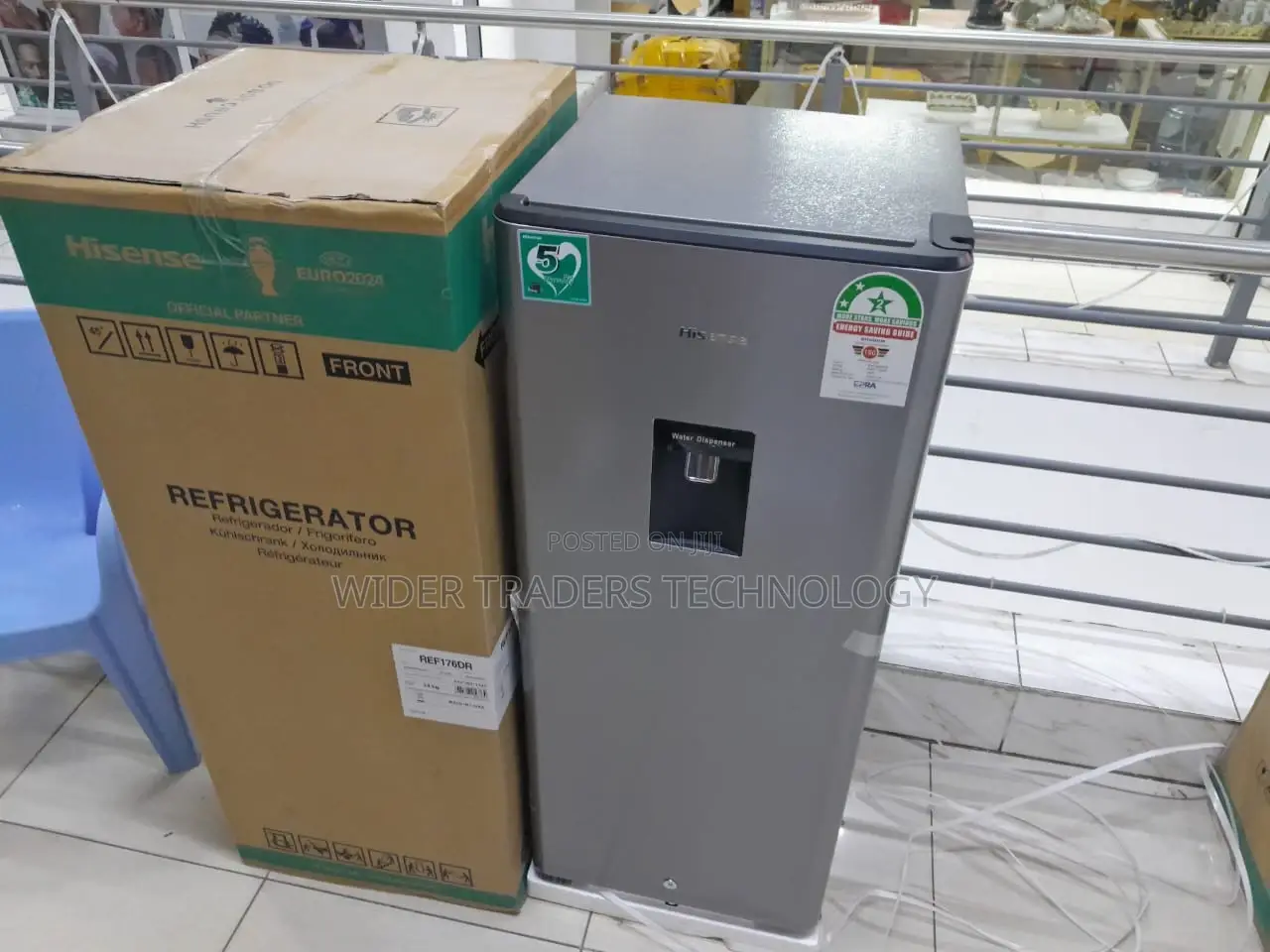 Hisense Fridge With Water Dispenser Single Door 176l