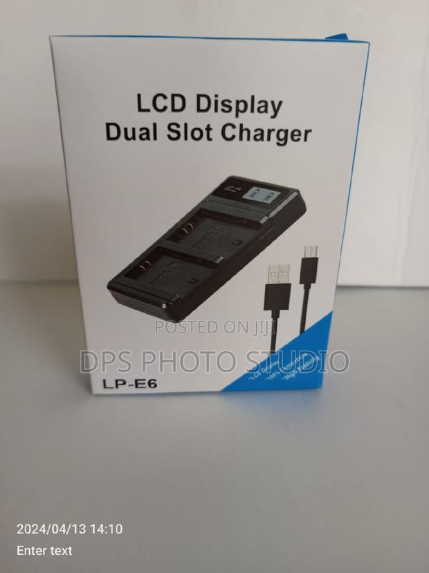 LP-E6 Charger - main view