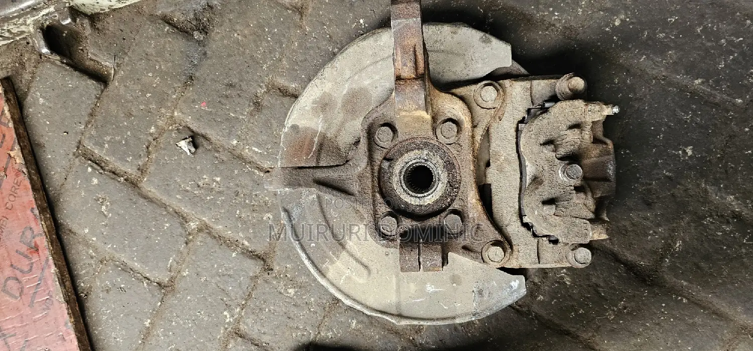 Outlander New Model Front Hub