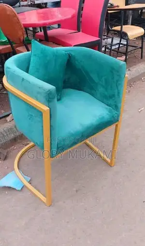 Styling Seat