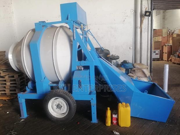 Self Loading Concrete Mixer Available Aico Brand - main view