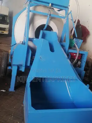 Self Loading Concrete Mixer Available Aico Brand