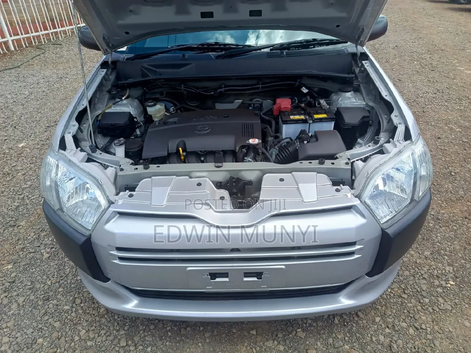 Toyota Probox 2018 Silver